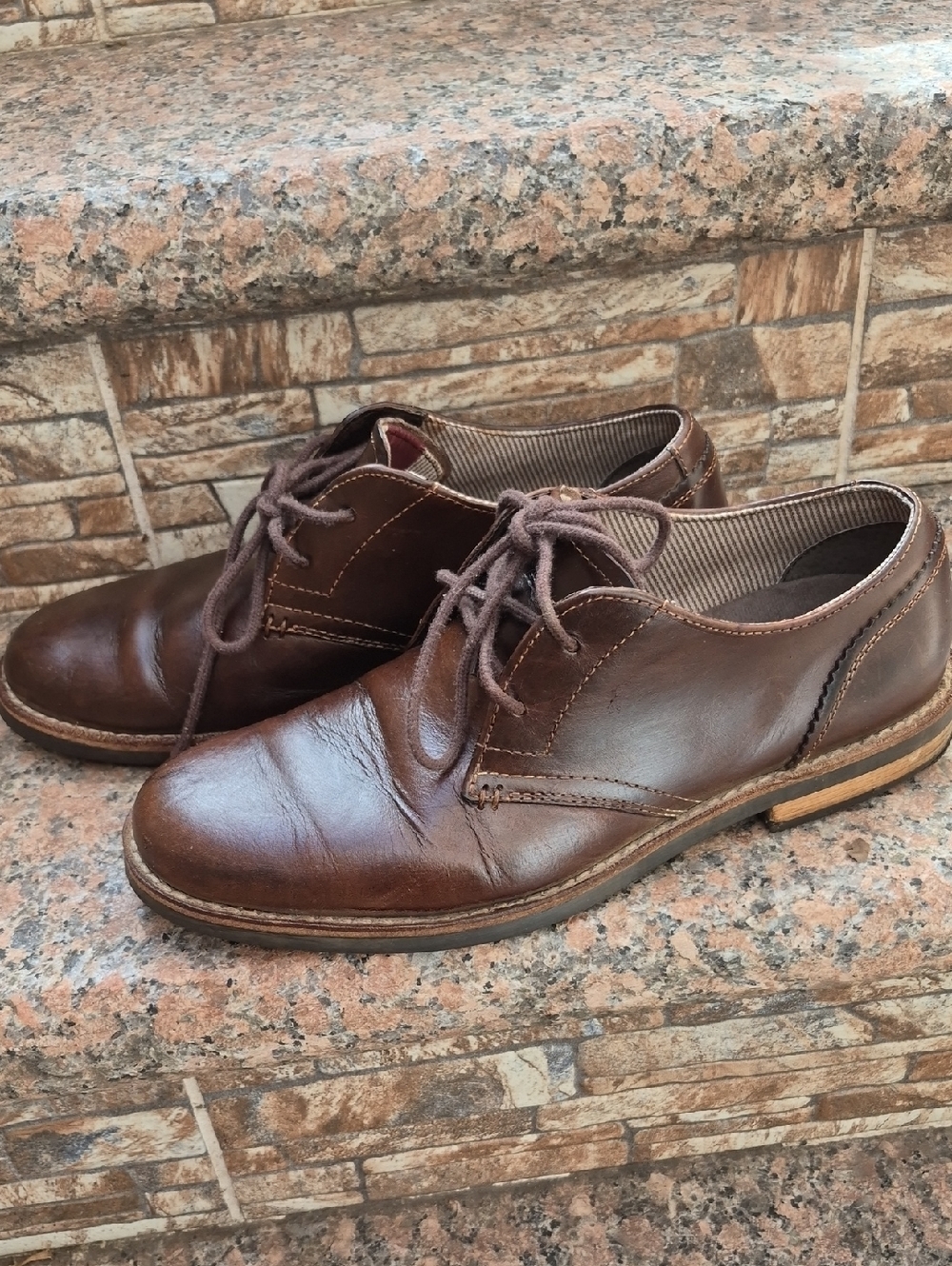 Original Penguin Men's Brown Leather Chukka Boots
